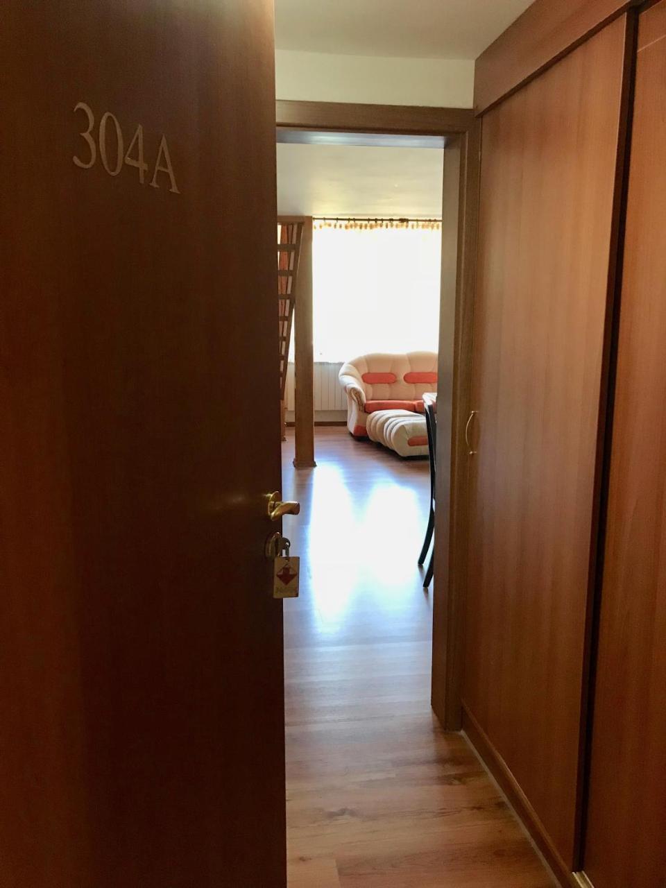 Daf Trans Hotel Пештера Экстерьер фото