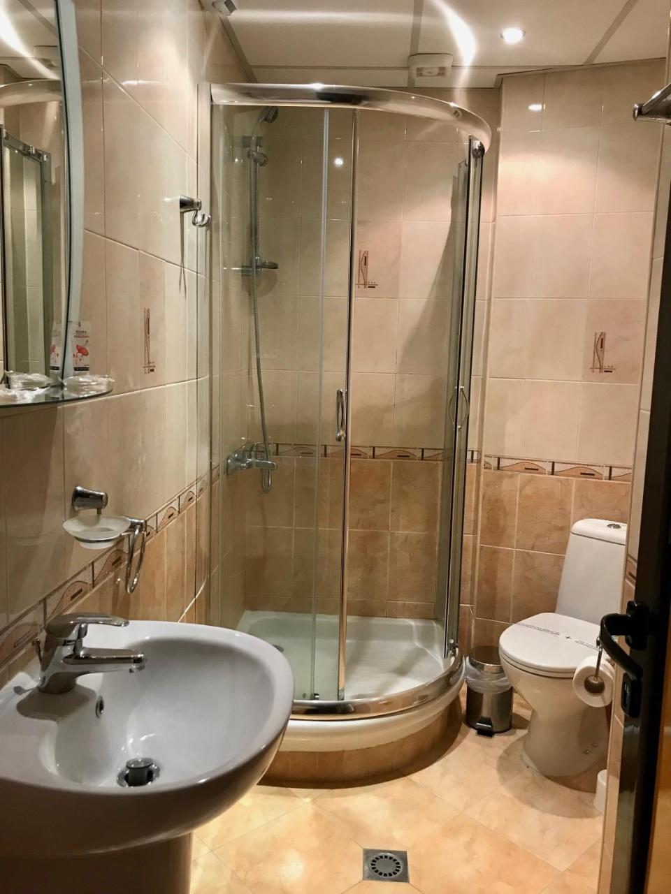 Daf Trans Hotel Пештера Экстерьер фото